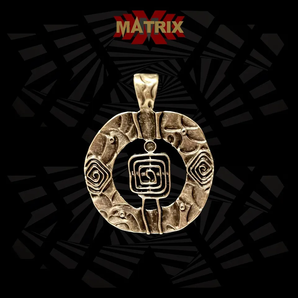 Matrix Labirynth Tribal Art ciondolo zamac con cordino