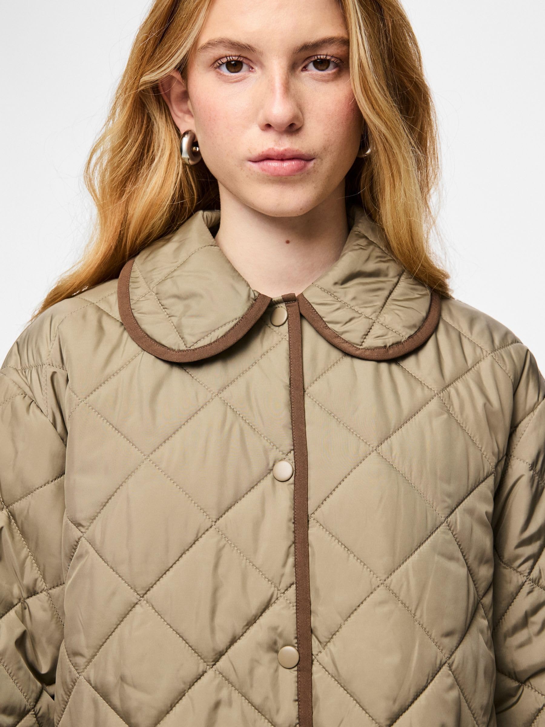 PIECES Pcemily Short Quilted Jacket Noos Bc Giacca Greige Corta