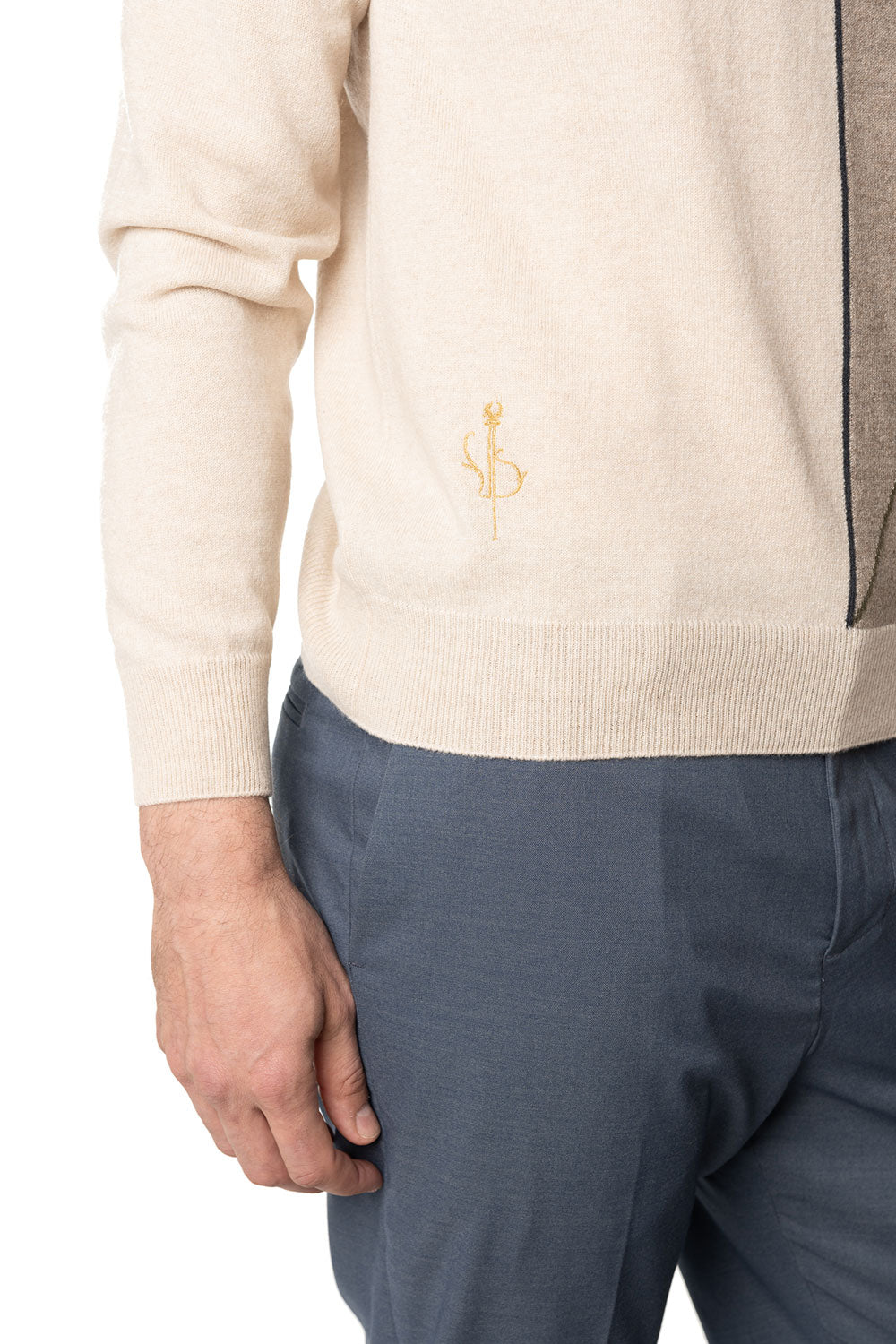 Vittoria Paci dolcevita beige uomo in cashmere geometrico