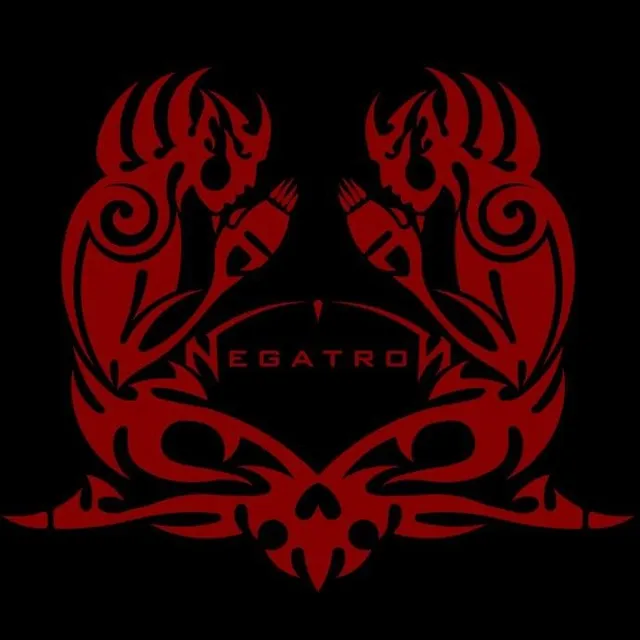 Matrix oMo Negatron Red Tribal t-shirt cotone