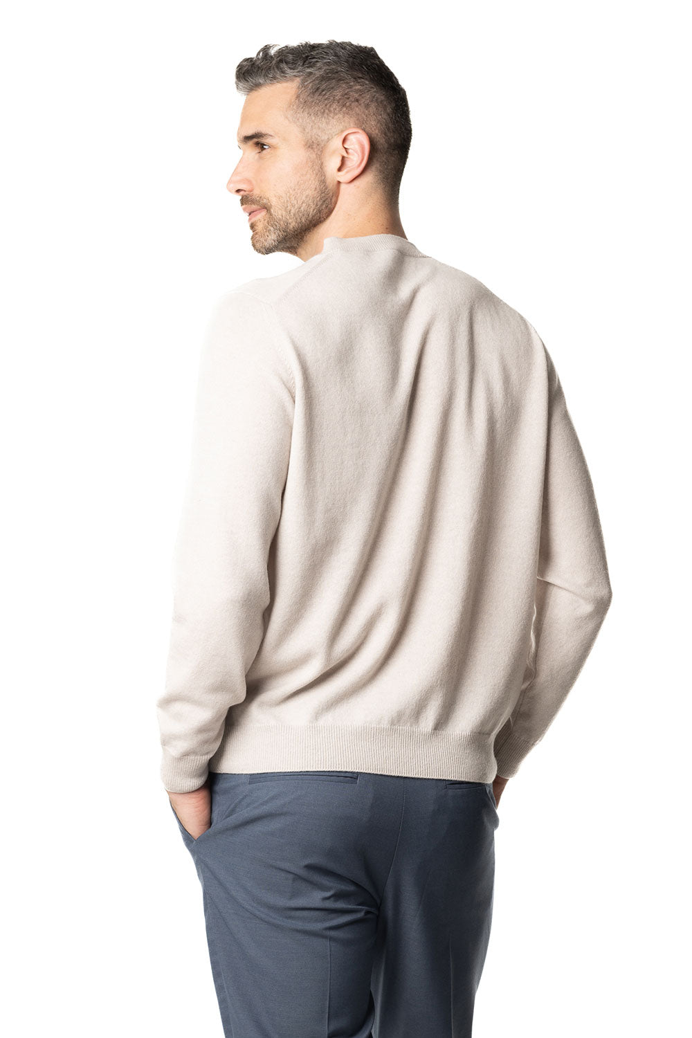 Vittoria Paci scollo a V cashmere uomo panna intarsio