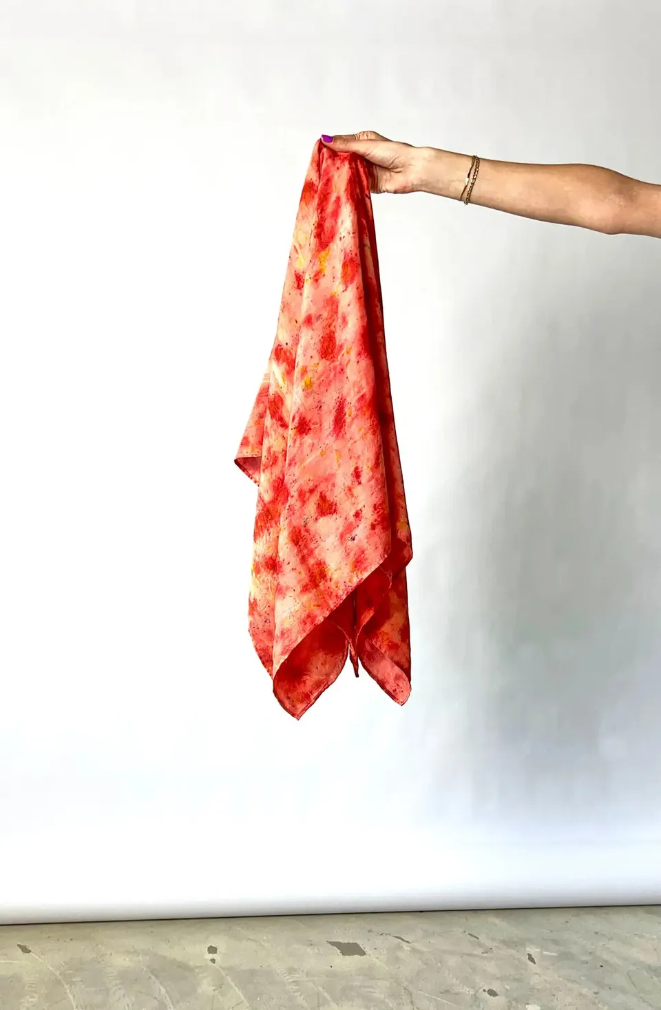 el.residu Sima 7 foulard rosso seta 1x1 m