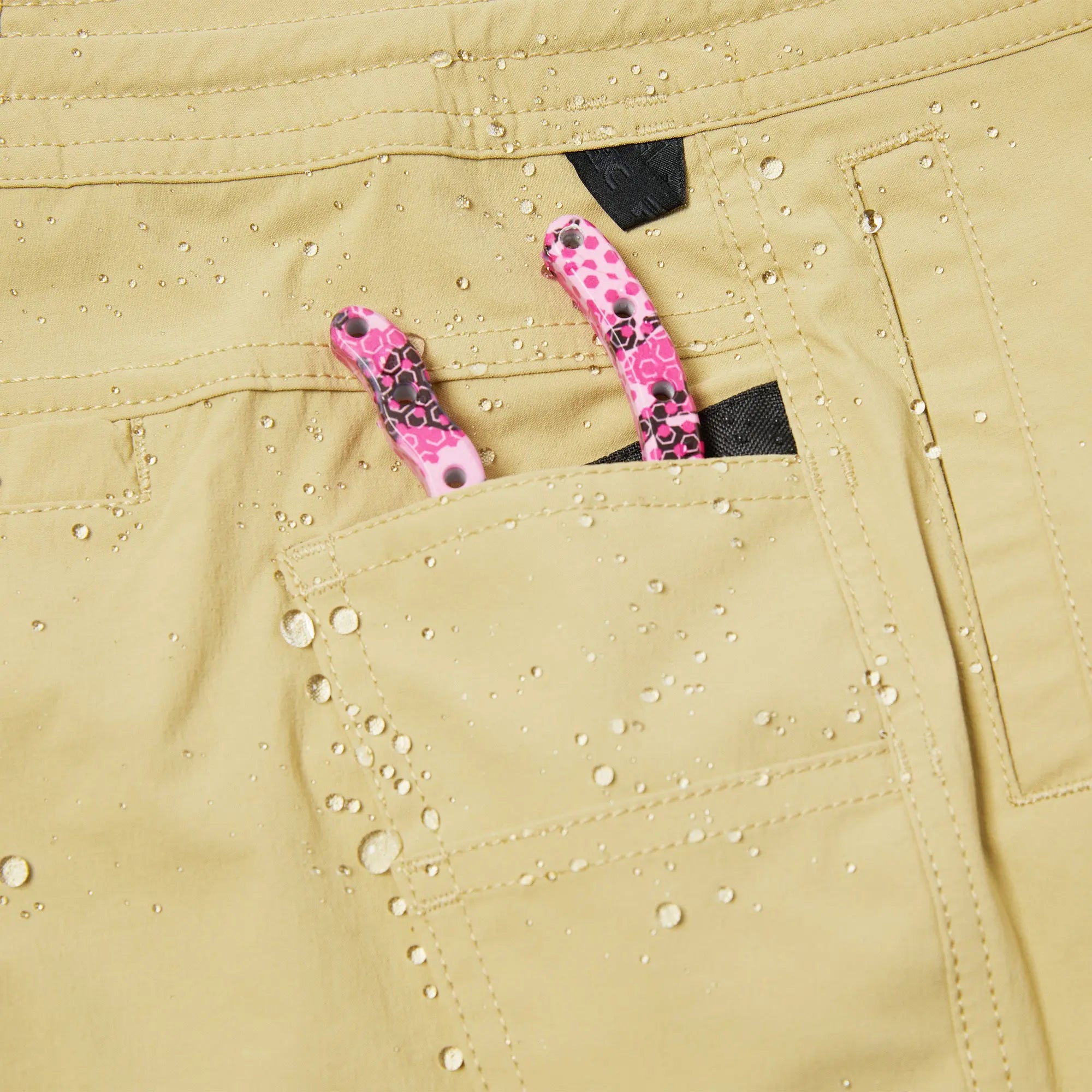 Pelagic Traverse Shorts Donna Khaki in nylon stretch