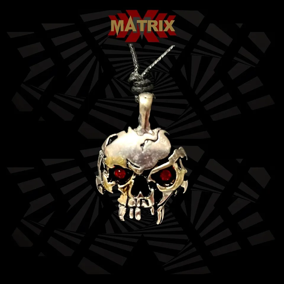Matrix Music Store Skull Red Strass ciondolo rosso con cordino
