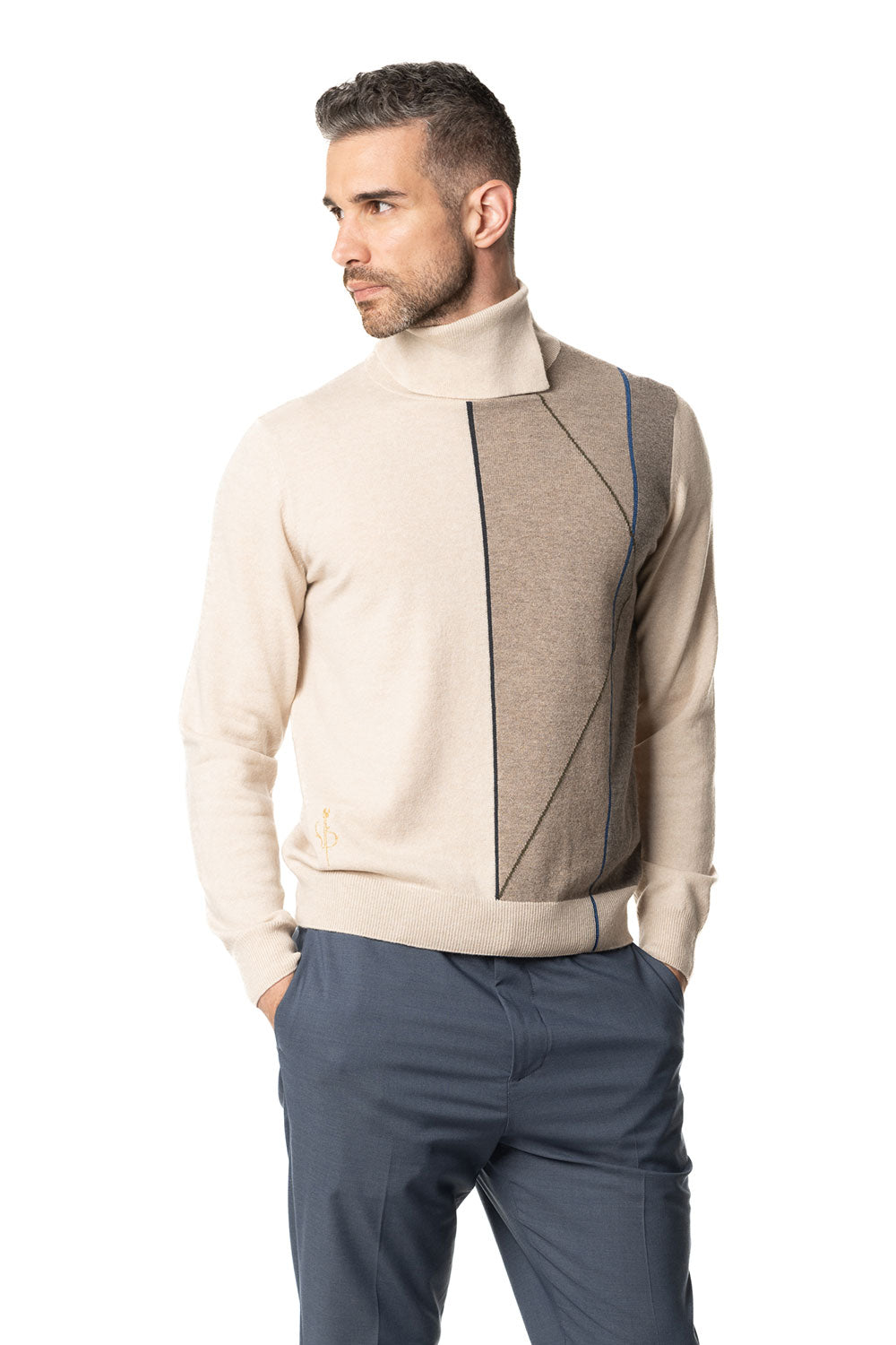 Vittoria Paci dolcevita beige uomo in cashmere geometrico