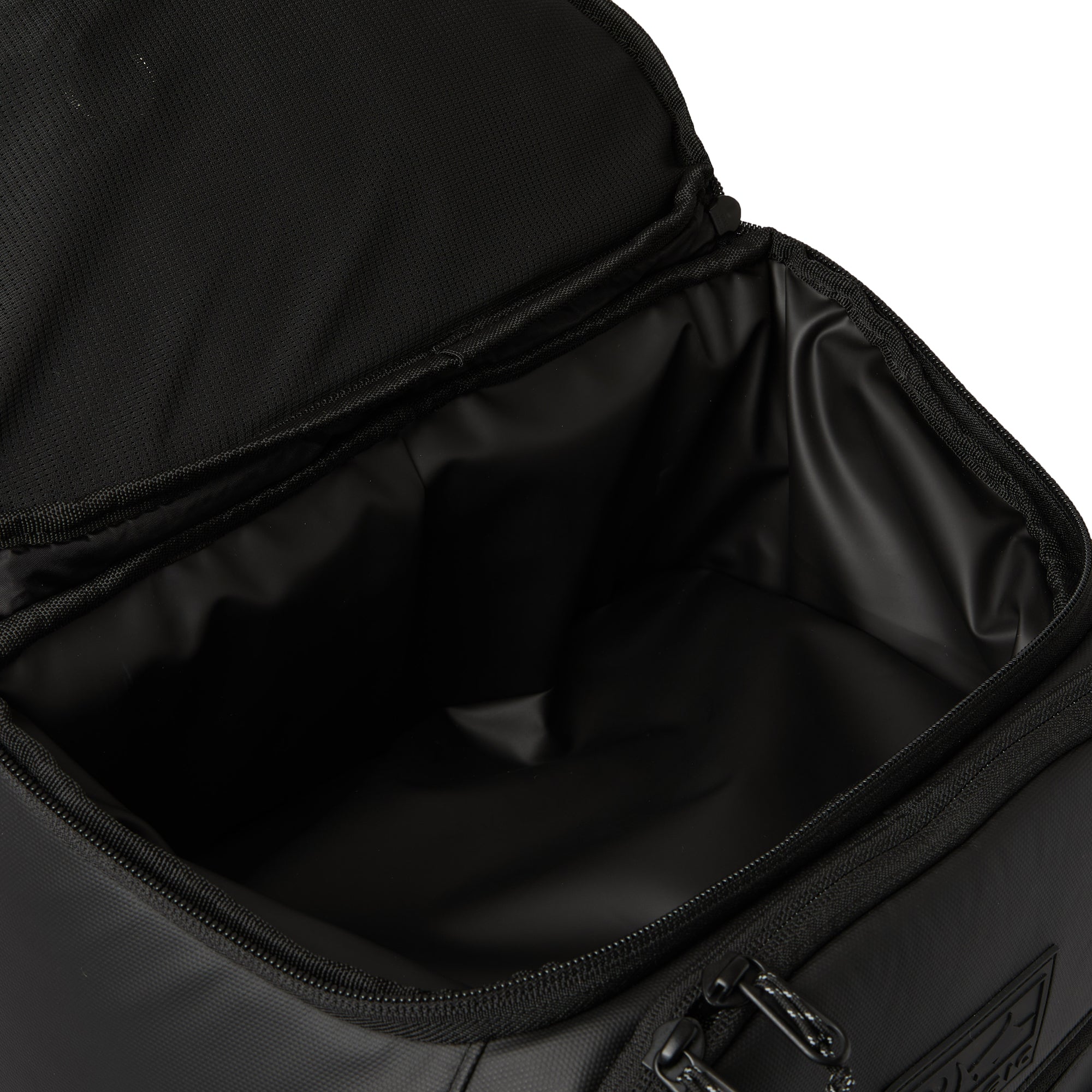 Pelagic Way Point Carrier zaino Black 35L resistente